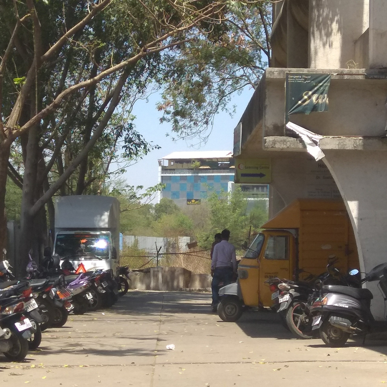 Rupals Diet Clinic Parking